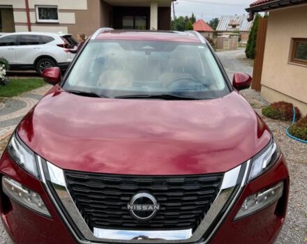 Красный Ниссан Rogue, объемом двигателя 2 л и пробегом 17 тыс. км за 16000 $, фото 1 на Automoto.ua