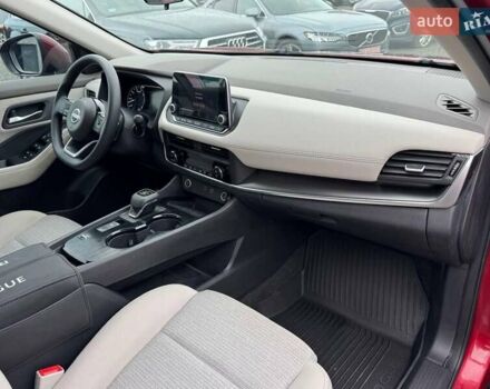 Червоний Ніссан Rogue, об'ємом двигуна 1.5 л та пробігом 71 тис. км за 17300 $, фото 35 на Automoto.ua