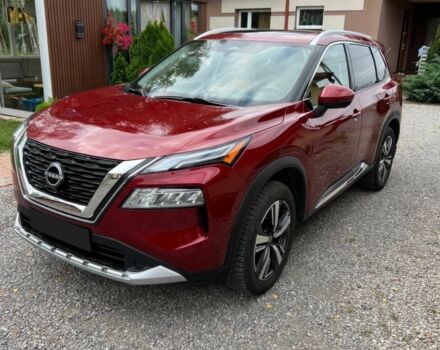 Красный Ниссан Rogue, объемом двигателя 2 л и пробегом 17 тыс. км за 16000 $, фото 2 на Automoto.ua