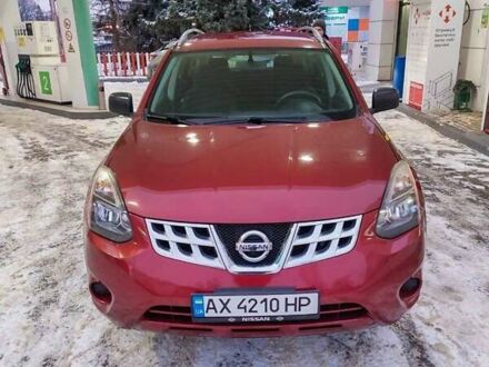 Ніссан Rogue 2014 у Ужгороді на Automoto.ua Червоний Ніссан Rogue, об'ємом двигуна 2.5 л та пробігом 160 тис. км за 11000 $, фото 1 на Automoto.ua