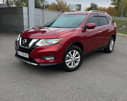 Ниссан Rogue 2014 в Остер на Automoto.ua Красный Ниссан Rogue, объемом двигателя 2.49 л и пробегом 114 тыс. км за 10600 $, фото 1 на Automoto.ua