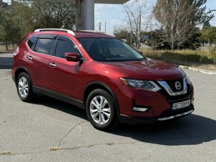 Ниссан Rogue 2014 в Кривом Роге на Automoto.ua Красный Ниссан Rogue, объемом двигателя 2.5 л и пробегом 113 тыс. км за 9500 $, фото 1 на Automoto.ua