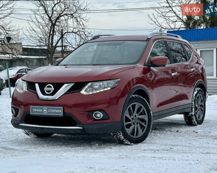 Красный Ниссан Rogue, объемом двигателя 2.49 л и пробегом 194 тыс. км за 13200 $, фото 1 на Automoto.ua