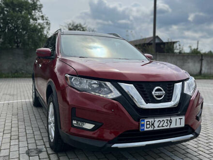 Красный Ниссан Rogue, объемом двигателя 2.5 л и пробегом 165 тыс. км за 13800 $, фото 1 на Automoto.ua