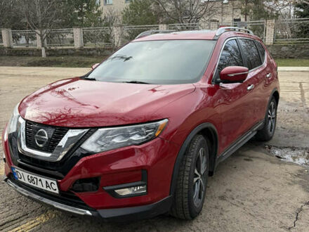 Красный Ниссан Rogue, объемом двигателя 2.49 л и пробегом 70 тыс. км за 15700 $, фото 1 на Automoto.ua