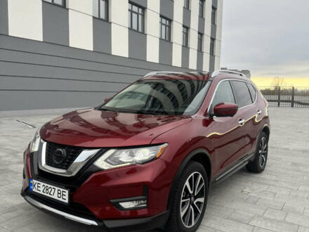 Красный Ниссан Rogue, объемом двигателя 2.49 л и пробегом 158 тыс. км за 18900 $, фото 1 на Automoto.ua
