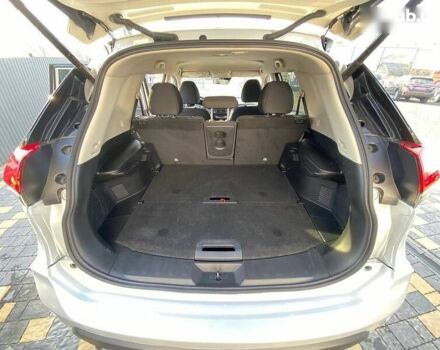 Ниссан Rogue, объемом двигателя 2.5 л и пробегом 21 тыс. км за 19799 $, фото 8 на Automoto.ua