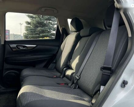 Ниссан Rogue, объемом двигателя 2.5 л и пробегом 155 тыс. км за 12700 $, фото 11 на Automoto.ua
