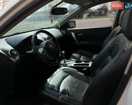 Ниссан Rogue, объемом двигателя 2.5 л и пробегом 170 тыс. км за 7800 $, фото 6 на Automoto.ua