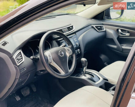 Ниссан Rogue, объемом двигателя 2.49 л и пробегом 220 тыс. км за 10800 $, фото 12 на Automoto.ua