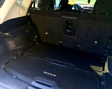 Ніссан Rogue, об'ємом двигуна 2.5 л та пробігом 185 тис. км за 12500 $, фото 5 на Automoto.ua