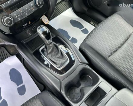 Ниссан Rogue, объемом двигателя 2.5 л и пробегом 60 тыс. км за 14500 $, фото 9 на Automoto.ua