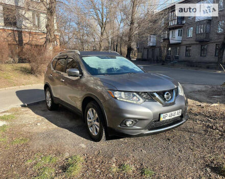 Ниссан Rogue, объемом двигателя 2.49 л и пробегом 203 тыс. км за 13500 $, фото 3 на Automoto.ua
