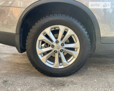 Ниссан Rogue, объемом двигателя 2.49 л и пробегом 203 тыс. км за 13500 $, фото 7 на Automoto.ua