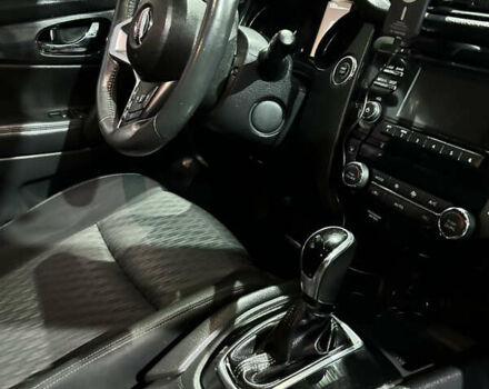 Ниссан Rogue, объемом двигателя 2.5 л и пробегом 160 тыс. км за 15000 $, фото 4 на Automoto.ua
