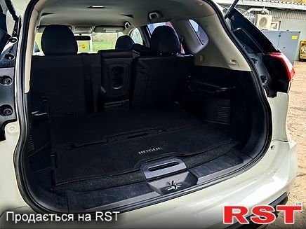 Ниссан Rogue, объемом двигателя 2.5 л и пробегом 182 тыс. км за 12500 $, фото 8 на Automoto.ua