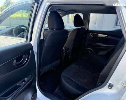 Ніссан Rogue, об'ємом двигуна 2 л та пробігом 193 тис. км за 9500 $, фото 16 на Automoto.ua