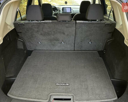 Ниссан Rogue, объемом двигателя 2.49 л и пробегом 56 тыс. км за 21500 $, фото 12 на Automoto.ua