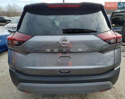 Ниссан Rogue, объемом двигателя 1.5 л и пробегом 155 тыс. км за 6700 $, фото 5 на Automoto.ua