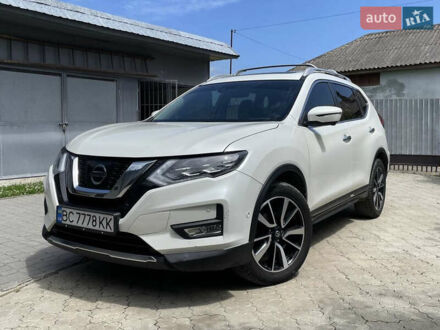 Ниссан Rogue 2016 в Дрогобыче на Automoto.ua Ниссан Rogue, объемом двигателя 2.5 л и пробегом 129 тыс. км за 17200 $, фото 1 на Automoto.ua