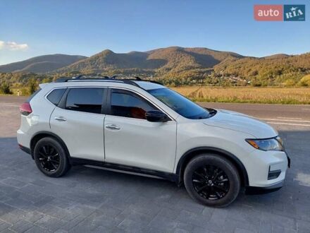 Ниссан Rogue 2017 в Виноградове на Automoto.ua Ниссан Rogue, объемом двигателя 2.5 л и пробегом 38 тыс. км за 19900 $, фото 1 на Automoto.ua