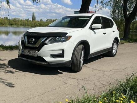 Ниссан Rogue 2017 в Ровно на Automoto.ua Ниссан Rogue, объемом двигателя 2.5 л и пробегом 140 тыс. км за 14999 $, фото 1 на Automoto.ua