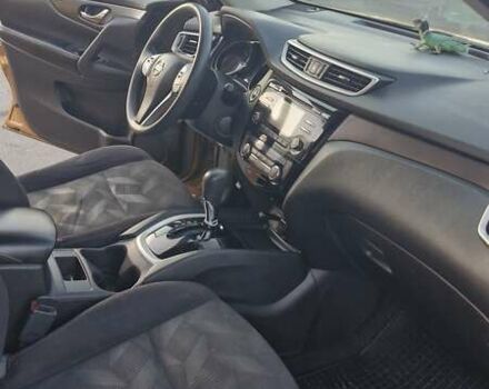 Ниссан Rogue 2014 в Рокитное на Automoto.ua Желтый Ниссан Rogue, объемом двигателя 2.49 л и пробегом 244 тыс. км за 9000 $, фото 2 на Automoto.ua