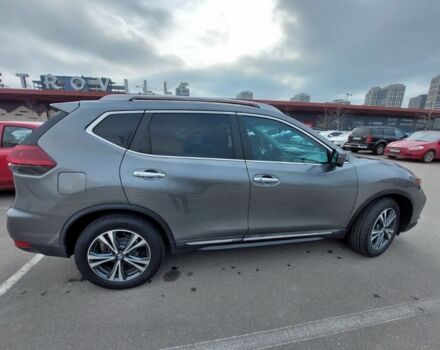 Серый Ниссан Rogue, объемом двигателя 2.5 л и пробегом 120 тыс. км за 16800 $, фото 1 на Automoto.ua