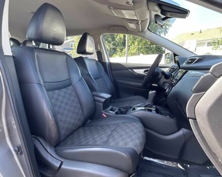 Серый Ниссан Rogue, объемом двигателя 2 л и пробегом 53 тыс. км за 11000 $, фото 8 на Automoto.ua