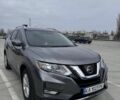 Серый Ниссан Rogue, объемом двигателя 2.5 л и пробегом 158 тыс. км за 12600 $, фото 1 на Automoto.ua