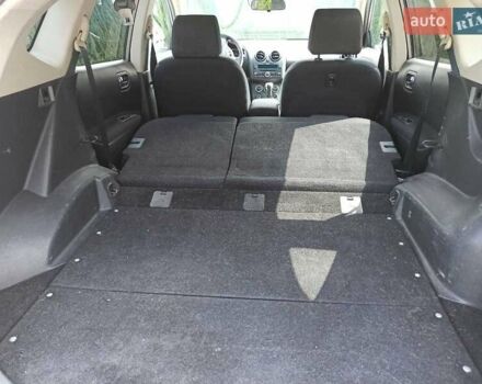 Серый Ниссан Rogue, объемом двигателя 2.5 л и пробегом 340 тыс. км за 6600 $, фото 4 на Automoto.ua