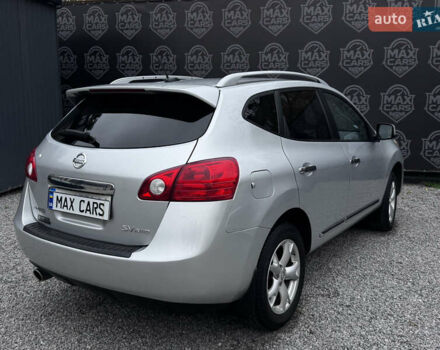 Серый Ниссан Rogue, объемом двигателя 2.5 л и пробегом 180 тыс. км за 7900 $, фото 6 на Automoto.ua