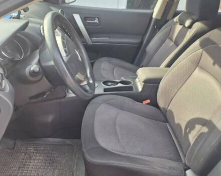 Сірий Ніссан Rogue, об'ємом двигуна 2.5 л та пробігом 197 тис. км за 7999 $, фото 5 на Automoto.ua