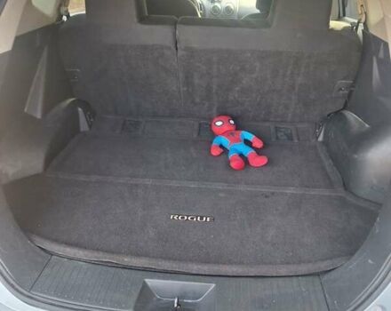 Сірий Ніссан Rogue, об'ємом двигуна 2.5 л та пробігом 197 тис. км за 7999 $, фото 2 на Automoto.ua