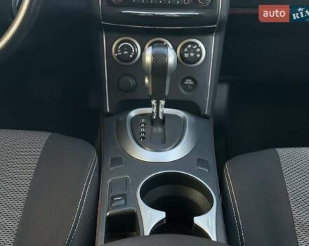 Сірий Ніссан Rogue, об'ємом двигуна 2.5 л та пробігом 234 тис. км за 9600 $, фото 18 на Automoto.ua