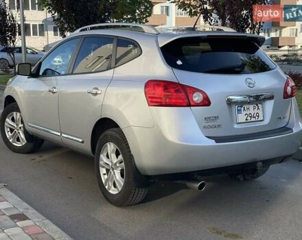 Сірий Ніссан Rogue, об'ємом двигуна 2.5 л та пробігом 234 тис. км за 9600 $, фото 5 на Automoto.ua