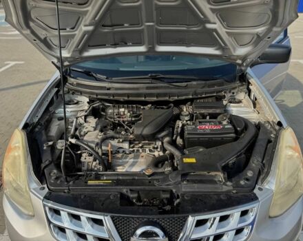 Серый Ниссан Rogue, объемом двигателя 2.5 л и пробегом 134 тыс. км за 8250 $, фото 5 на Automoto.ua