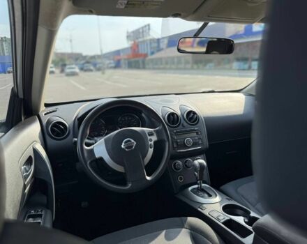 Серый Ниссан Rogue, объемом двигателя 2.5 л и пробегом 134 тыс. км за 8250 $, фото 6 на Automoto.ua