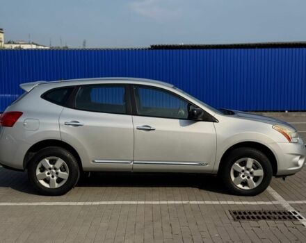 Серый Ниссан Rogue, объемом двигателя 2.5 л и пробегом 134 тыс. км за 8250 $, фото 9 на Automoto.ua