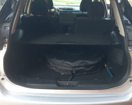 Серый Ниссан Rogue, объемом двигателя 2.5 л и пробегом 175 тыс. км за 11500 $, фото 27 на Automoto.ua