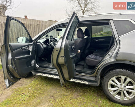 Сірий Ніссан Rogue, об'ємом двигуна 2.49 л та пробігом 209 тис. км за 11300 $, фото 31 на Automoto.ua