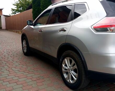 Серый Ниссан Rogue, объемом двигателя 2.5 л и пробегом 160 тыс. км за 12300 $, фото 1 на Automoto.ua