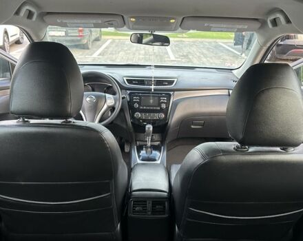 Серый Ниссан Rogue, объемом двигателя 2.5 л и пробегом 300 тыс. км за 9900 $, фото 10 на Automoto.ua