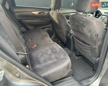 Сірий Ніссан Rogue, об'ємом двигуна 2.49 л та пробігом 160 тис. км за 11000 $, фото 17 на Automoto.ua