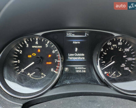 Серый Ниссан Rogue, объемом двигателя 2.49 л и пробегом 164 тыс. км за 11000 $, фото 8 на Automoto.ua