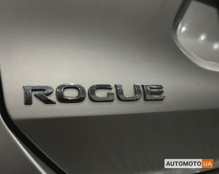Сірий Ніссан Rogue, об'ємом двигуна 2.5 л та пробігом 222 тис. км за 12300 $, фото 23 на Automoto.ua