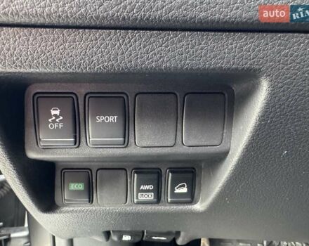 Сірий Ніссан Rogue, об'ємом двигуна 2.49 л та пробігом 160 тис. км за 11000 $, фото 9 на Automoto.ua