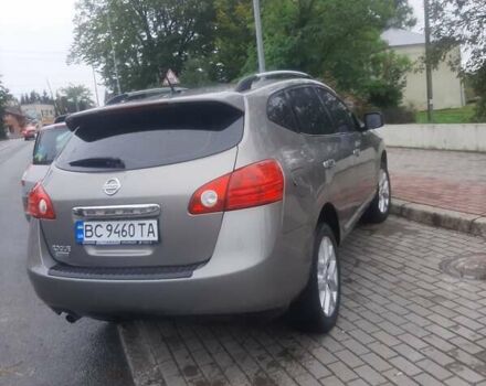 Серый Ниссан Rogue, объемом двигателя 2.5 л и пробегом 200 тыс. км за 8700 $, фото 3 на Automoto.ua