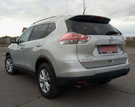 Серый Ниссан Rogue, объемом двигателя 2.5 л и пробегом 160 тыс. км за 11800 $, фото 4 на Automoto.ua