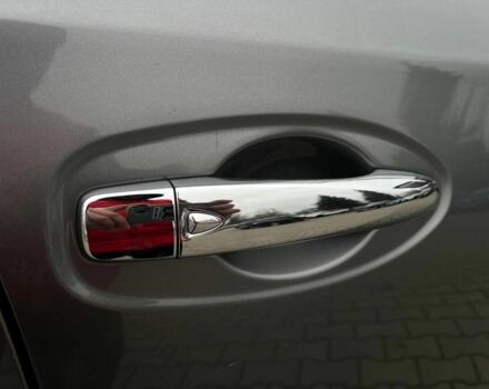 Серый Ниссан Rogue, объемом двигателя 2.5 л и пробегом 229 тыс. км за 11500 $, фото 8 на Automoto.ua